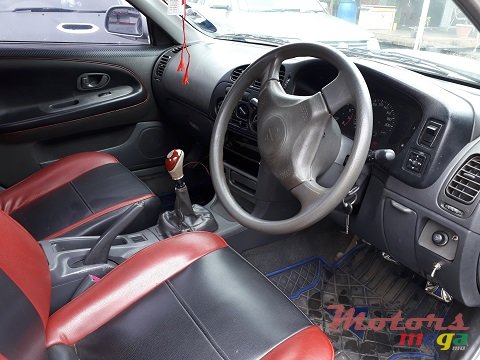 1999' Mitsubishi Lancer photo #7