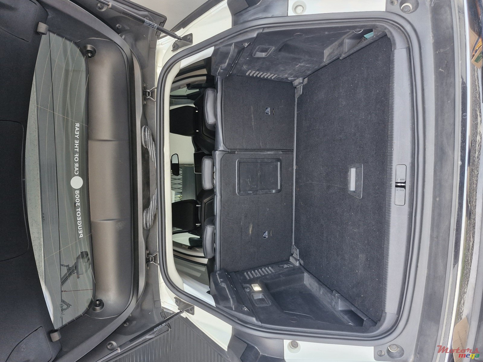 2017' Peugeot 3008 photo #6