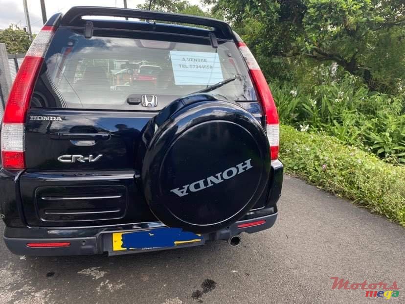 2006' Honda CR-V photo #2