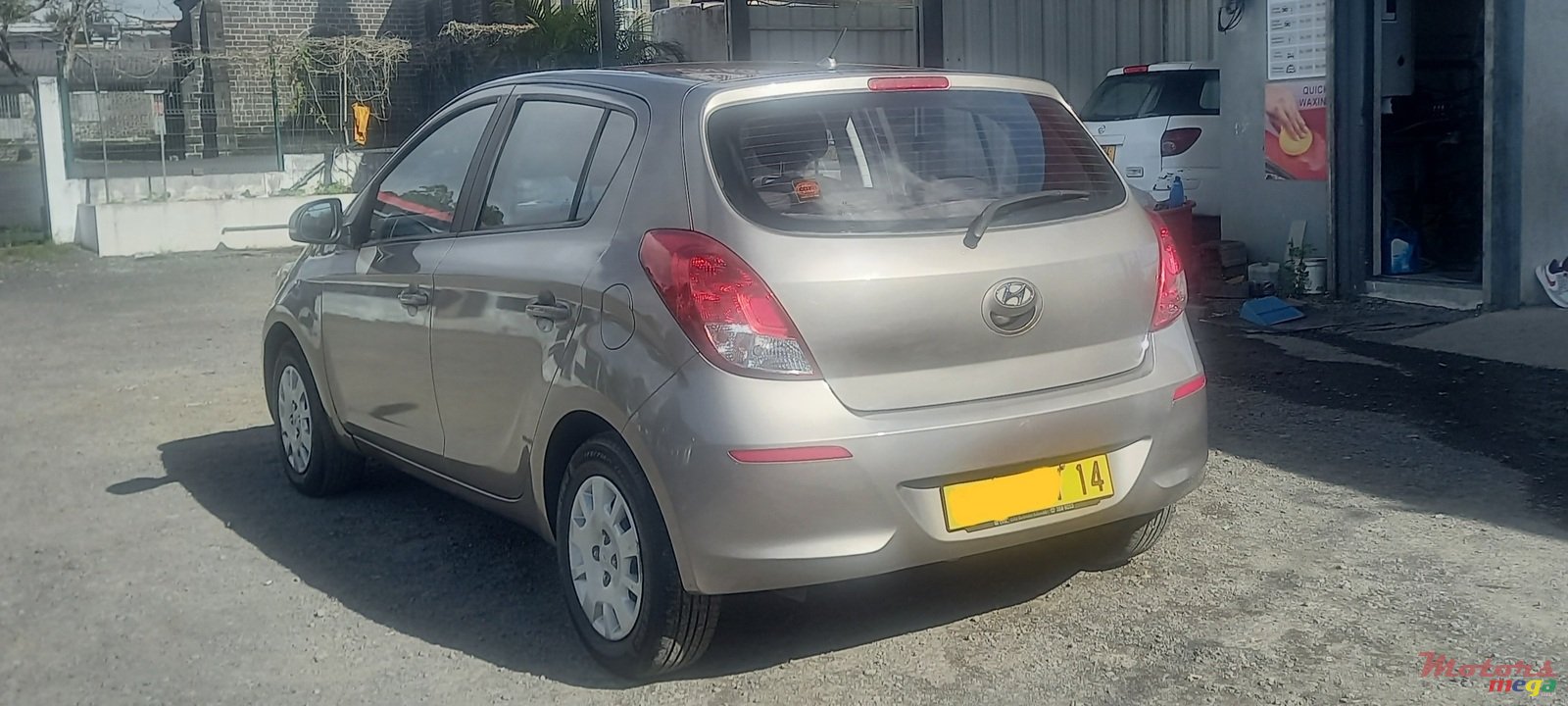 2014' Hyundai i20 photo #3