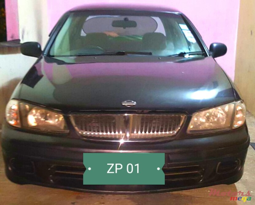 2001' Nissan Sunny Ex Saloon photo #1