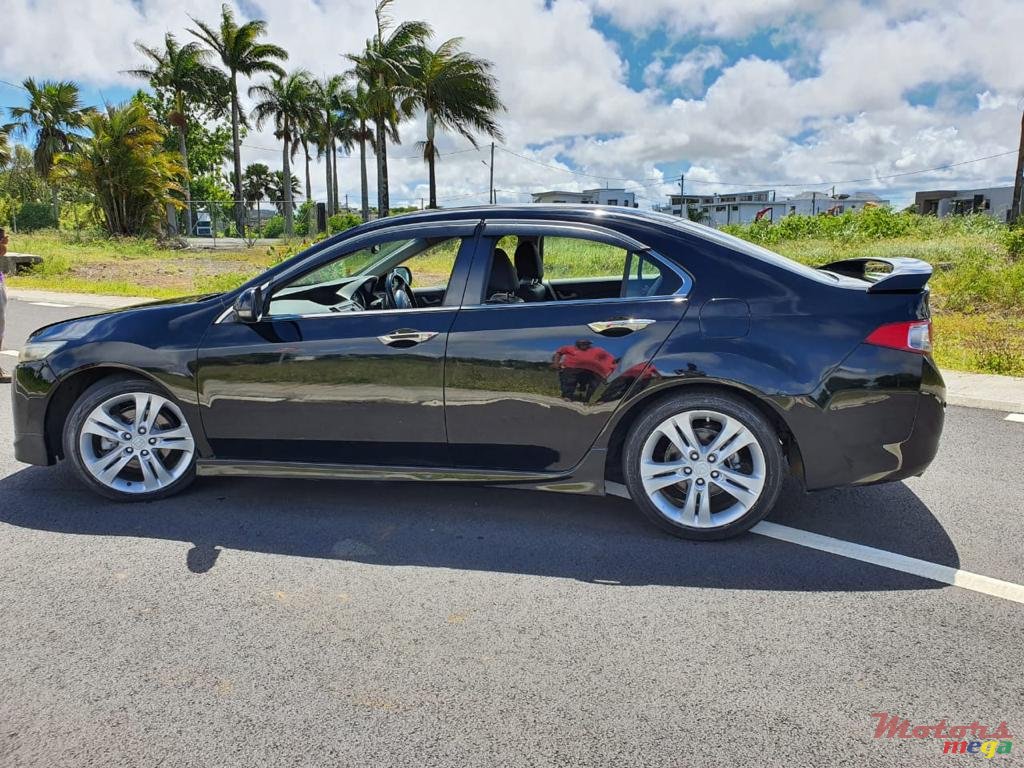 2010' Honda Accord photo #3