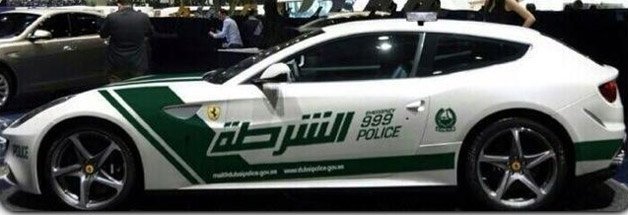 Dubai Police Add Ferrari FF to Keep Lambo Company