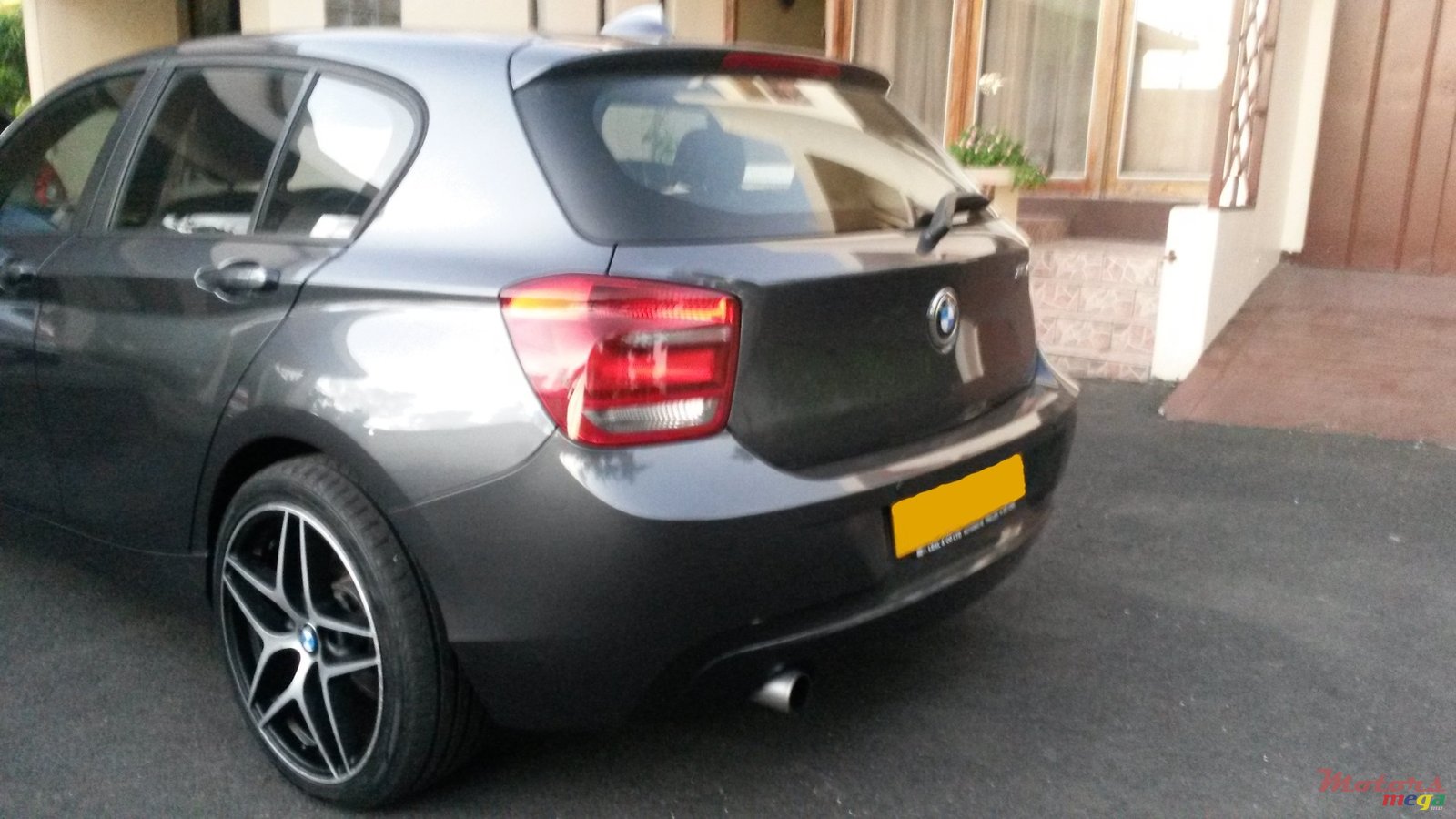 2011' BMW 116 photo #4