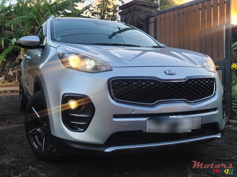 2019' Kia Sportage photo #1