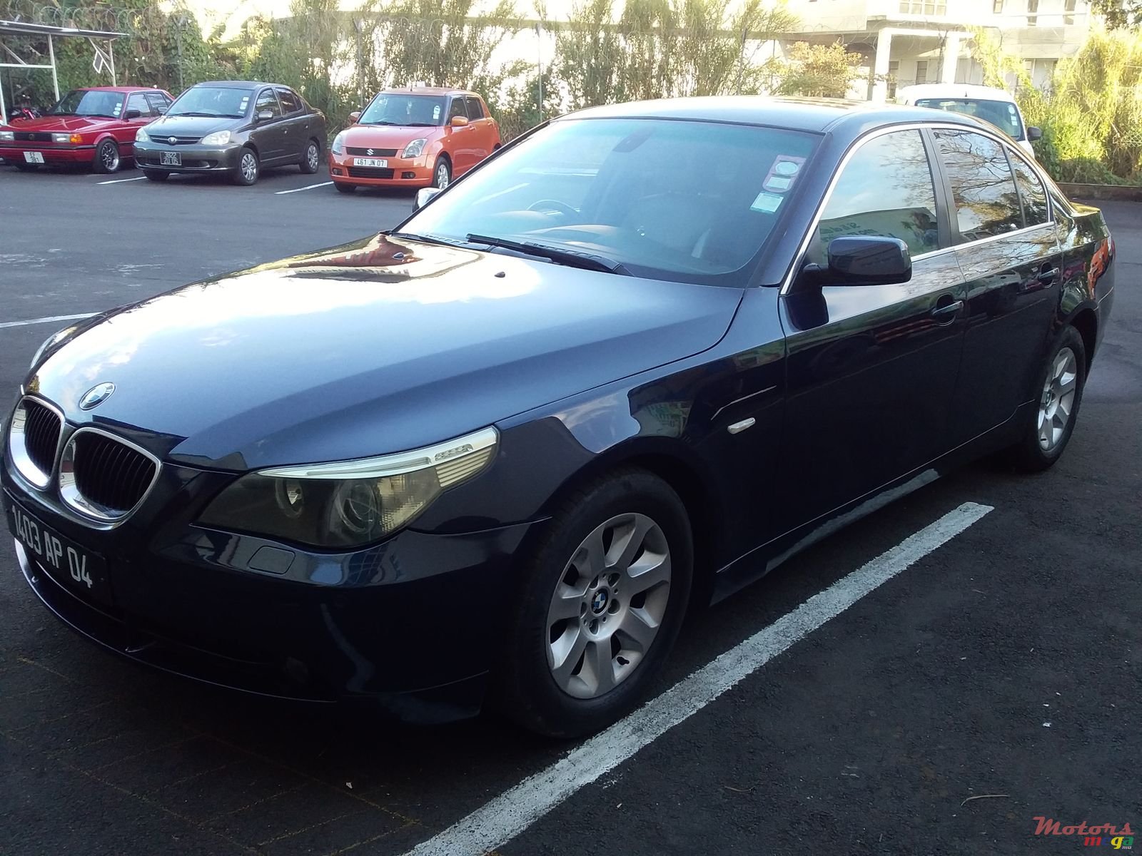 2004' BMW 5 Series photo #2