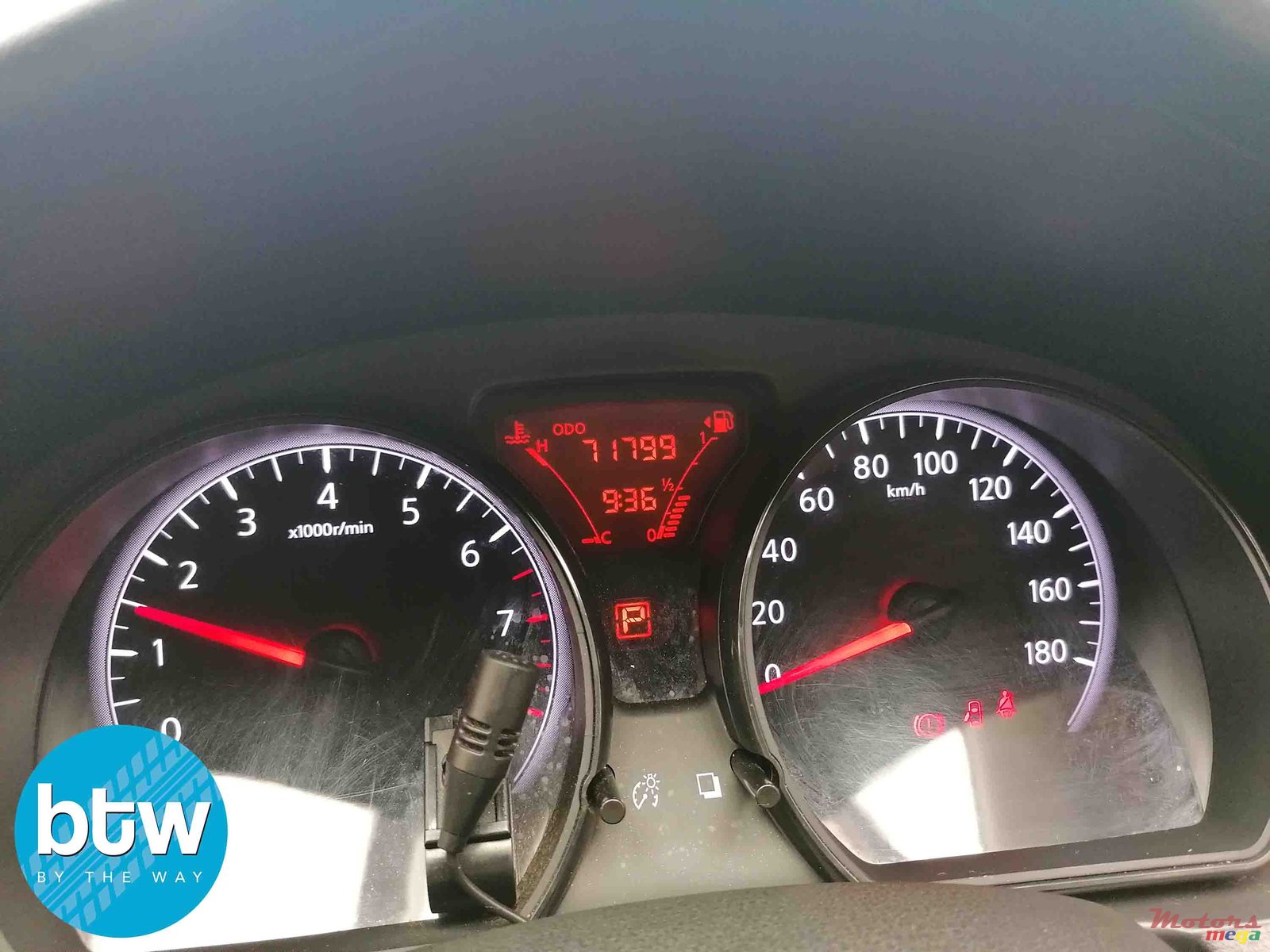 2013' Nissan Note photo #7