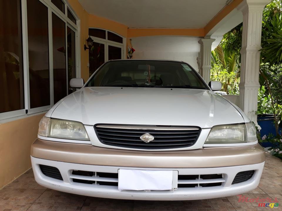 2000' Toyota Corona Premio photo #2