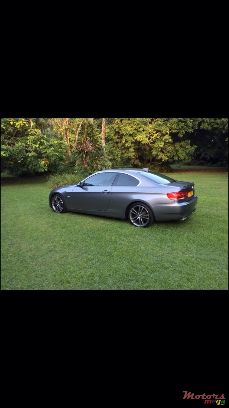 2007' BMW 325 photo #7