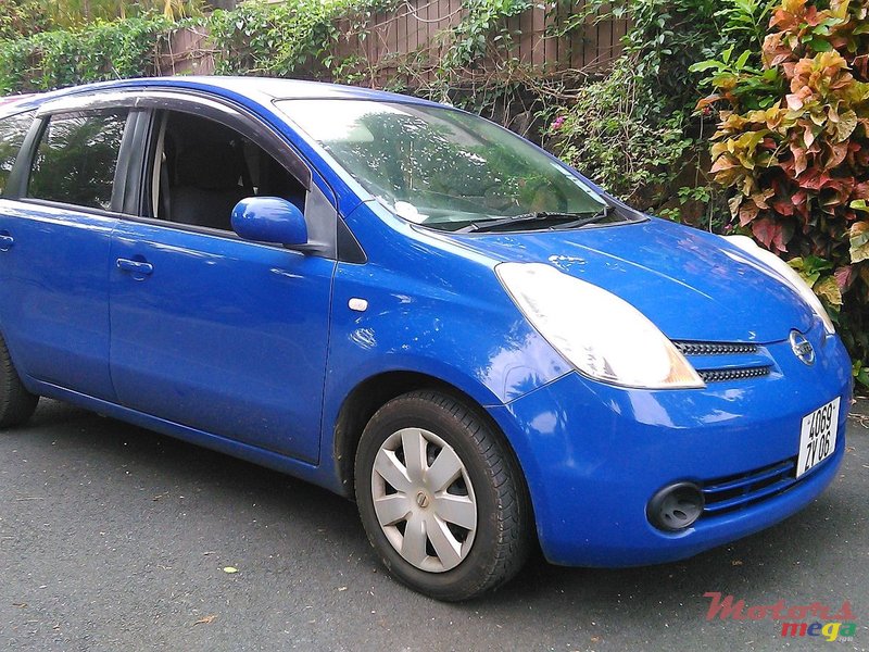 2006' Nissan Note photo #1