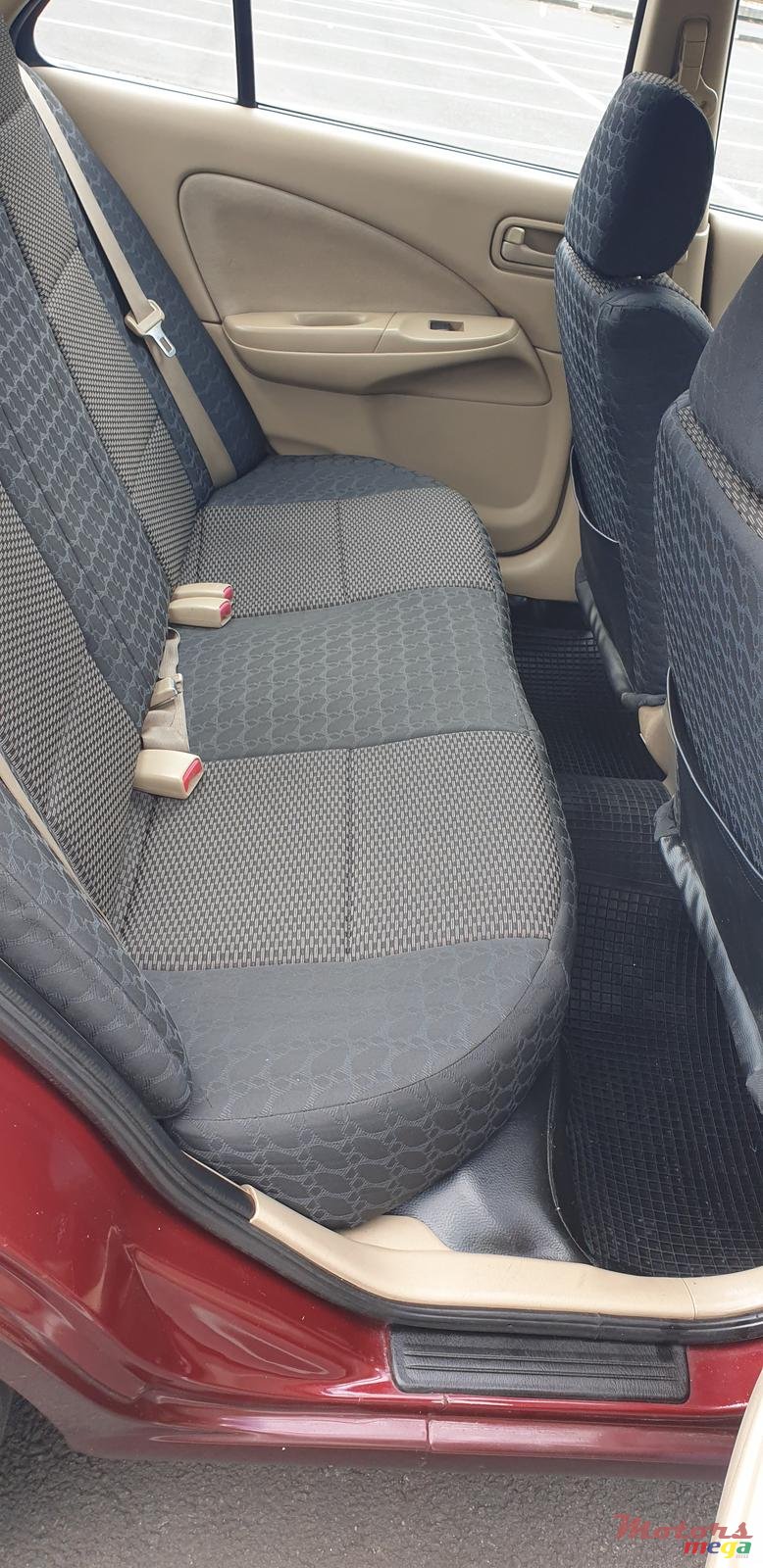 2003' Nissan Sunny photo #6