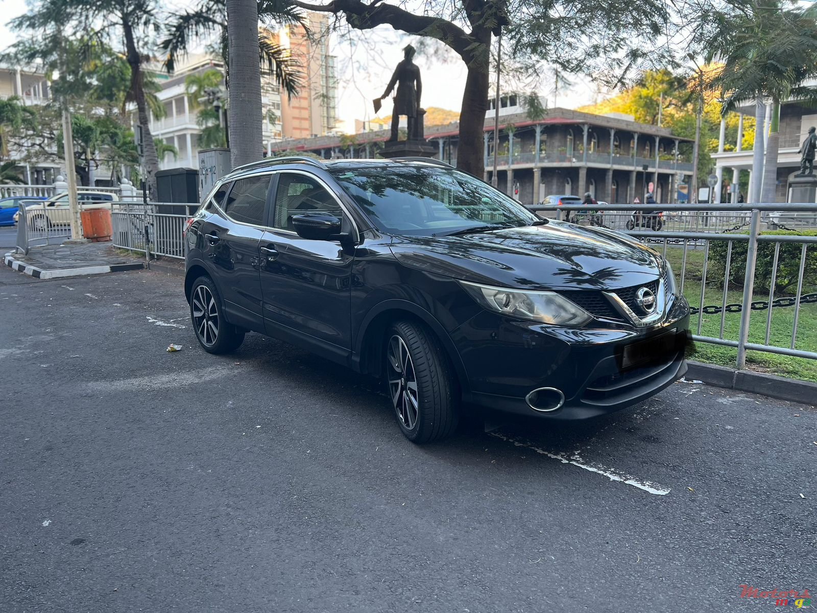 2015' Nissan Qashqai pioneer screen photo #2
