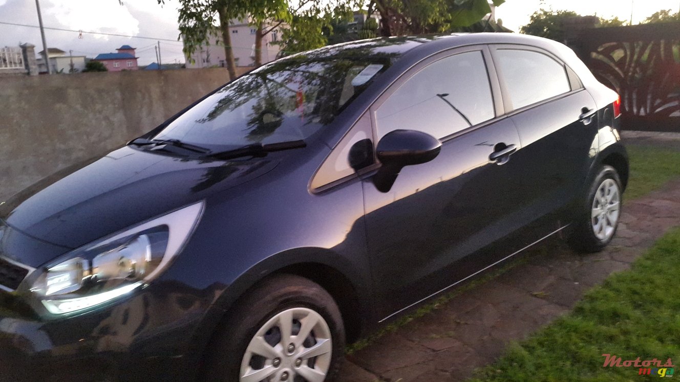 2014' Kia Rio5 photo #1