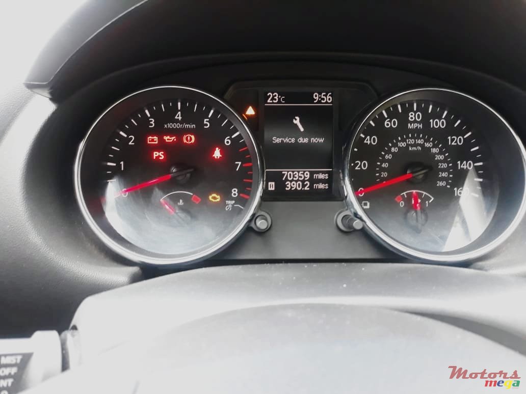 2013' Nissan Qashqai+2 photo #6