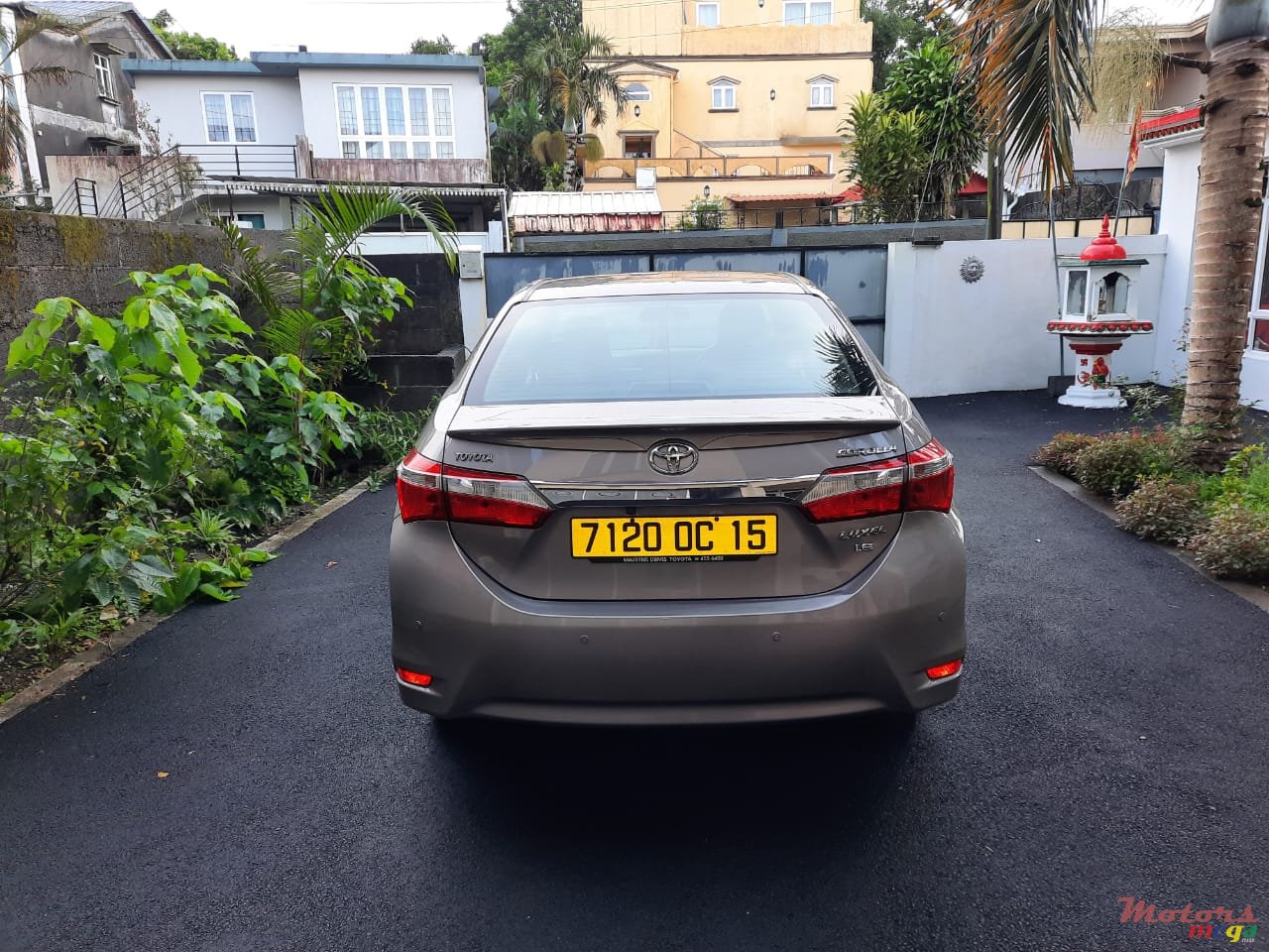 2015' Toyota Corolla photo #2
