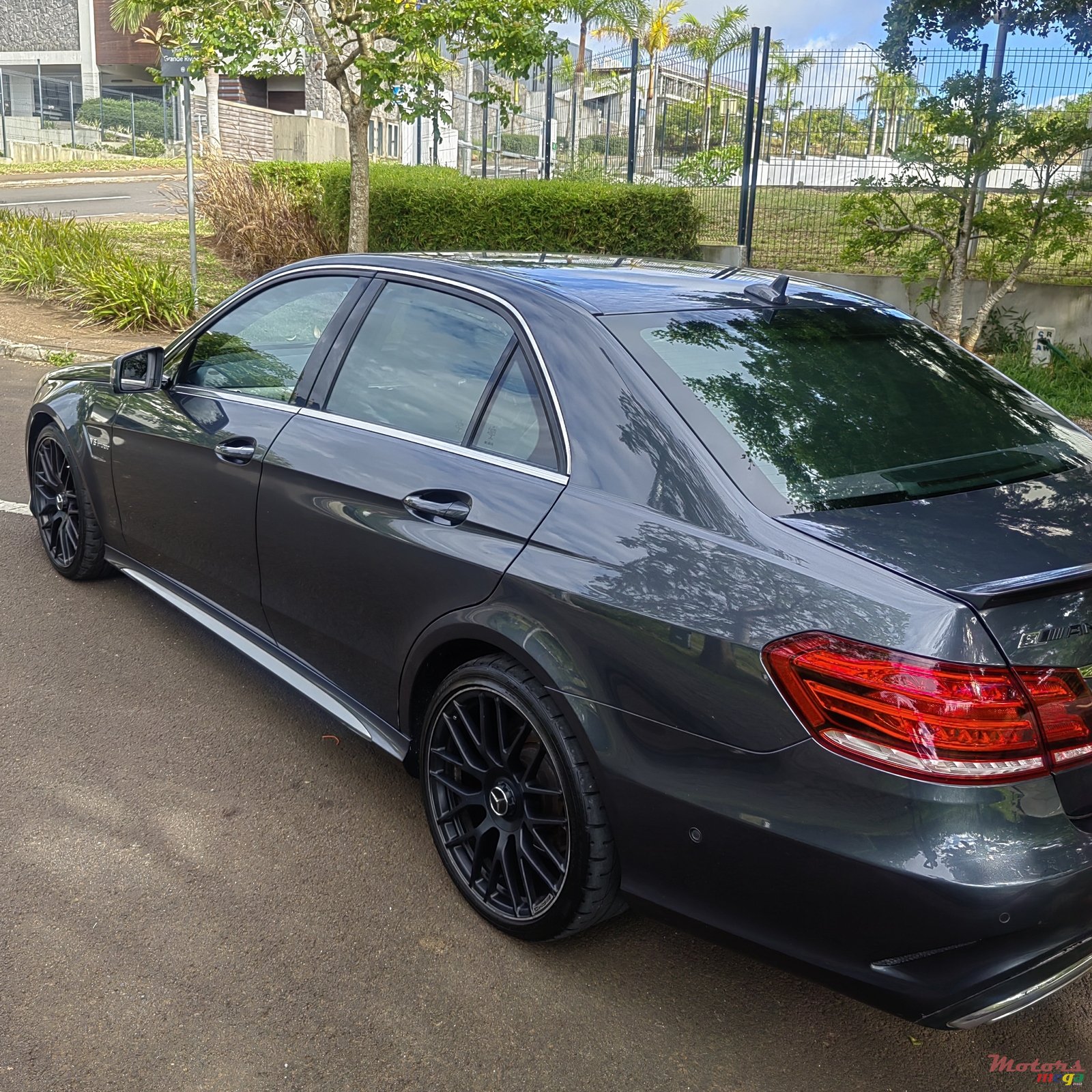 2014' Mercedes-Benz E 250 E 63 body kit photo #1