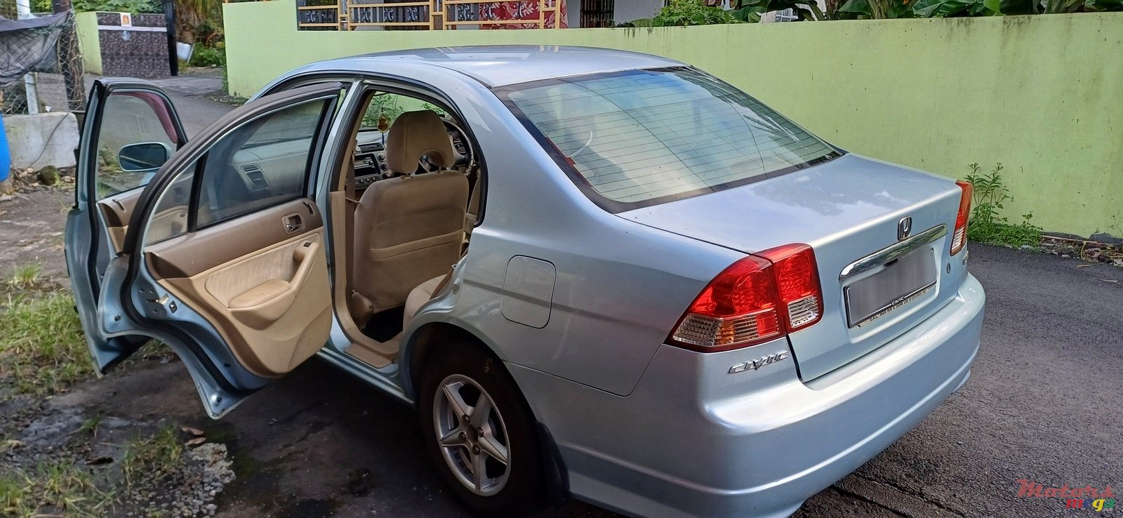 2005' Honda Civic photo #2