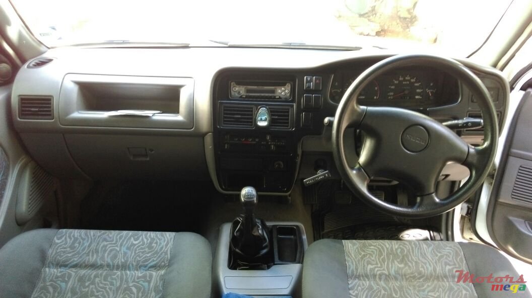 2004' Isuzu KB Series photo #4