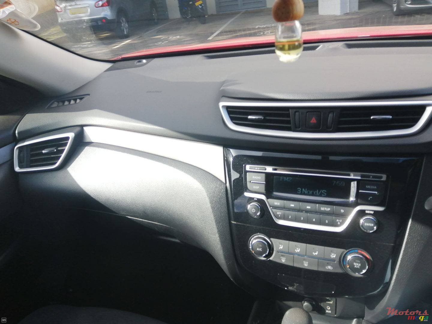 2018' Nissan X-Trail photo #5