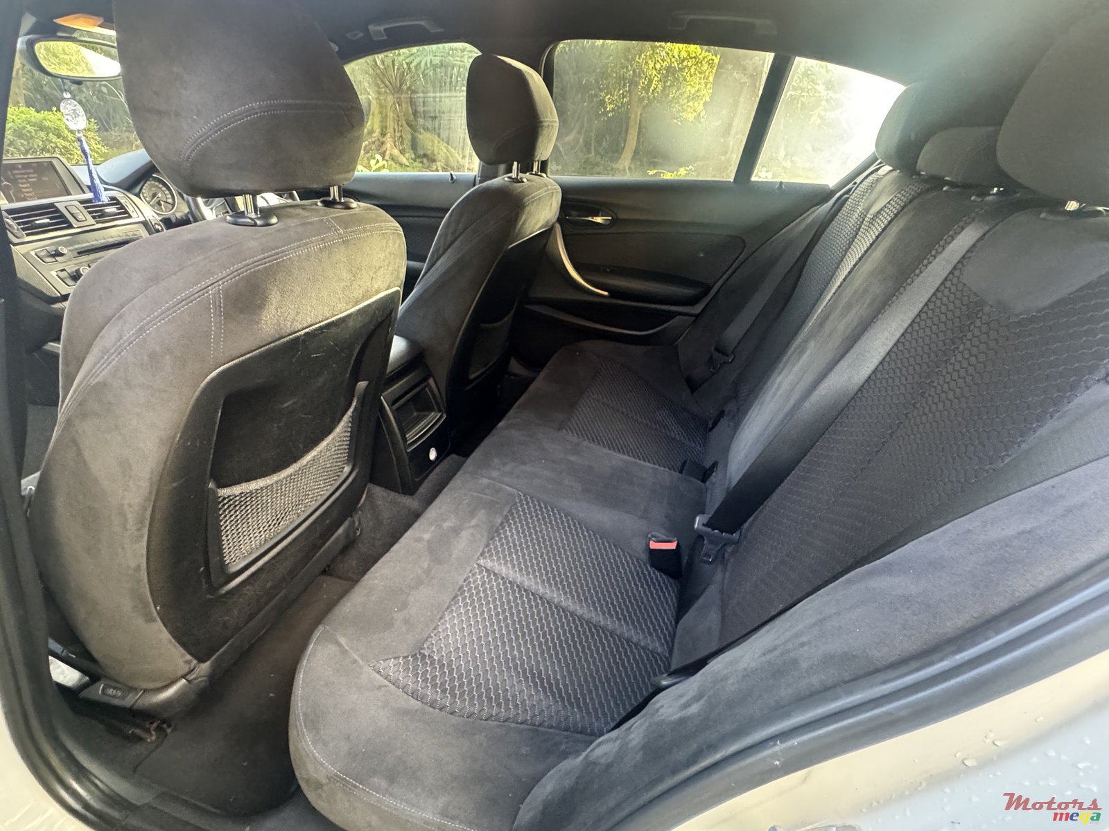 2014' BMW 116i photo #6