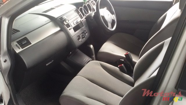 2006' Nissan Tiida no photo #3