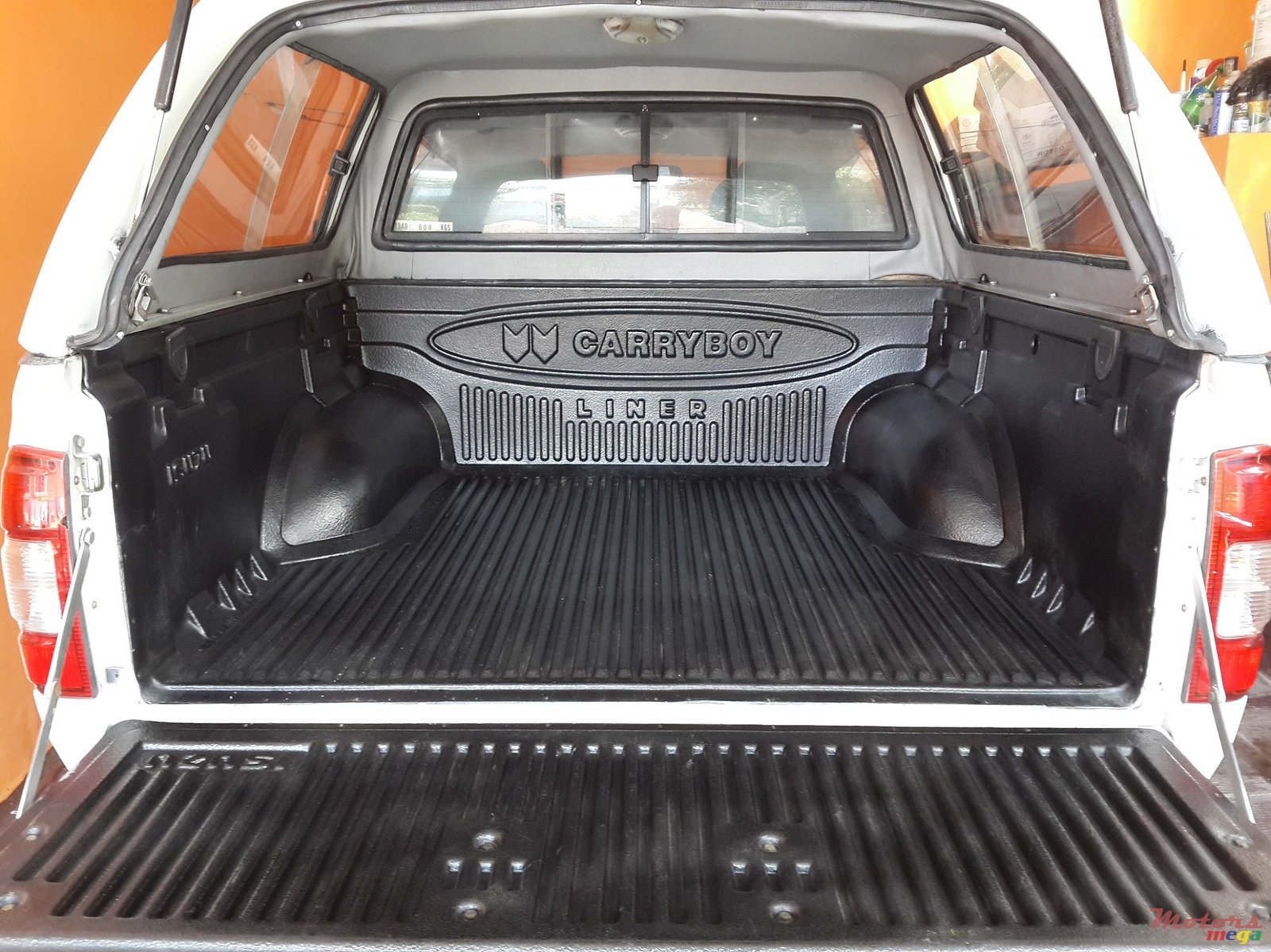 2003' Isuzu DMAX (LS) 4x4 photo #7