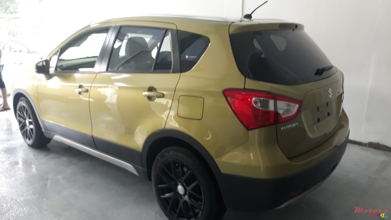 2015' Suzuki SX4 S-Cross photo #2