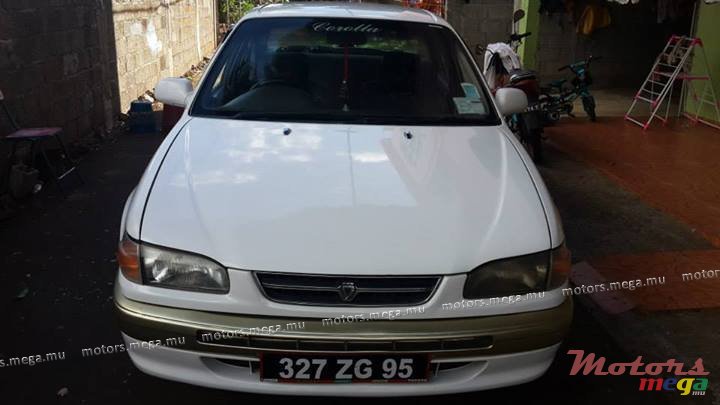 1995' Toyota EE 111 photo #1