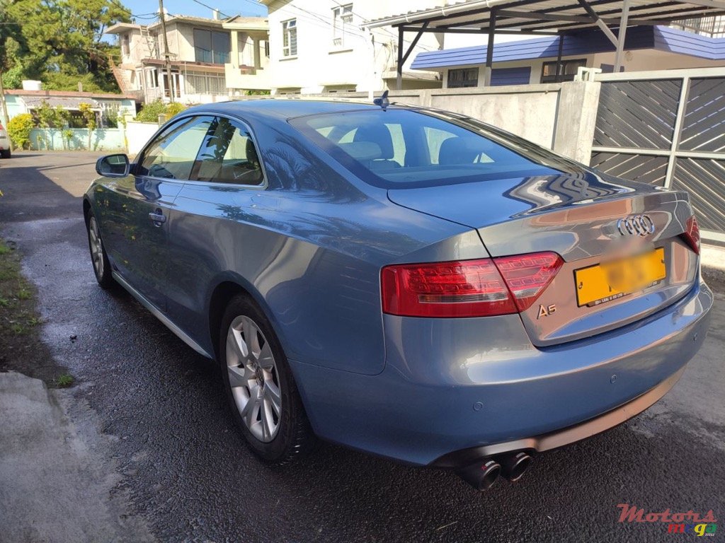 2010' Audi A5 Coupe photo #1