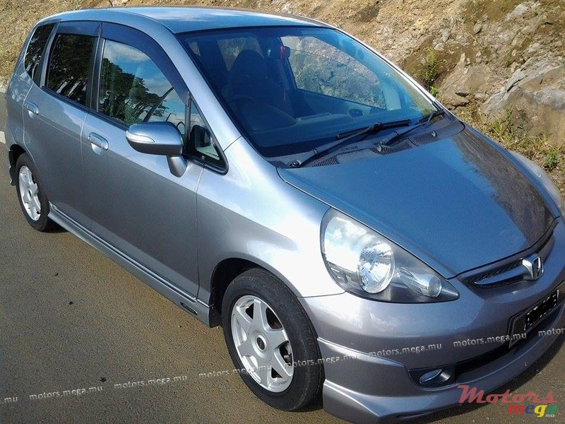 2007' Honda FIT photo #1