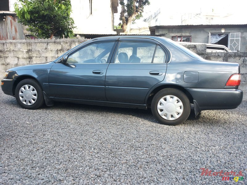 1995' Toyota EE 101 photo #4