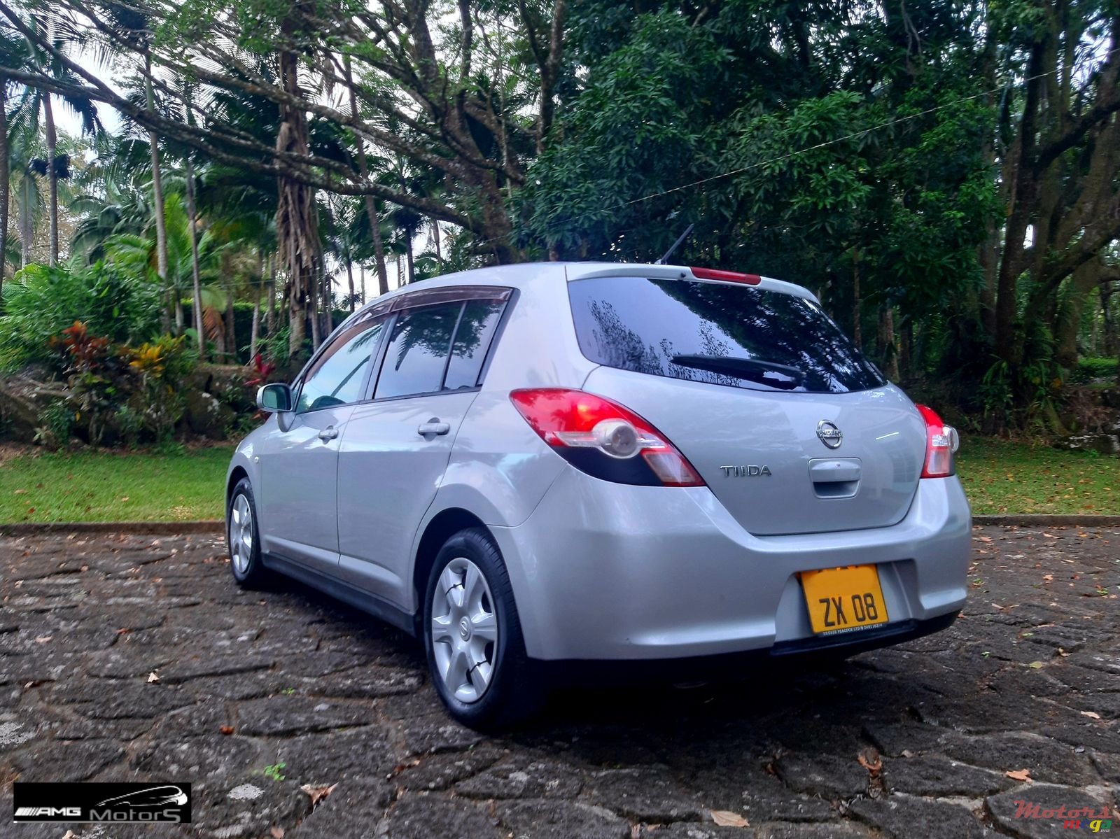 2008' Nissan Tiida photo #4