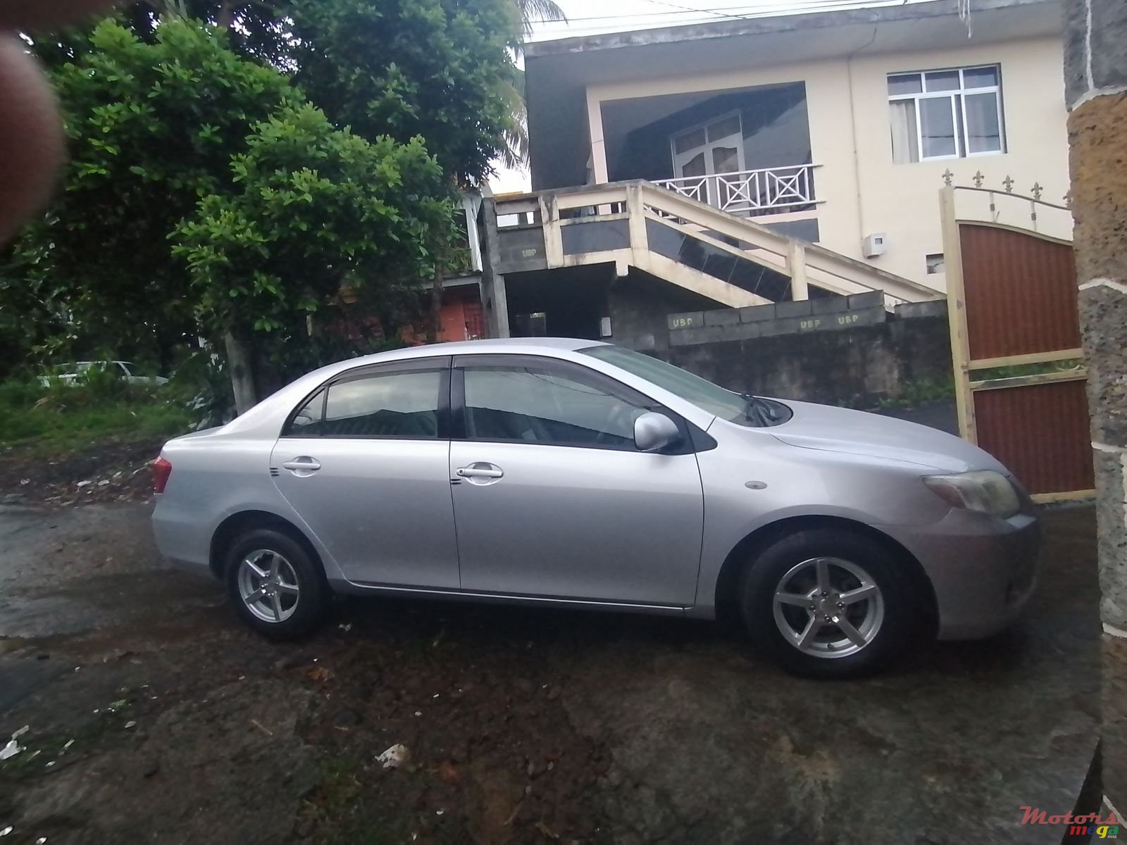 2008' Toyota Axio photo #4