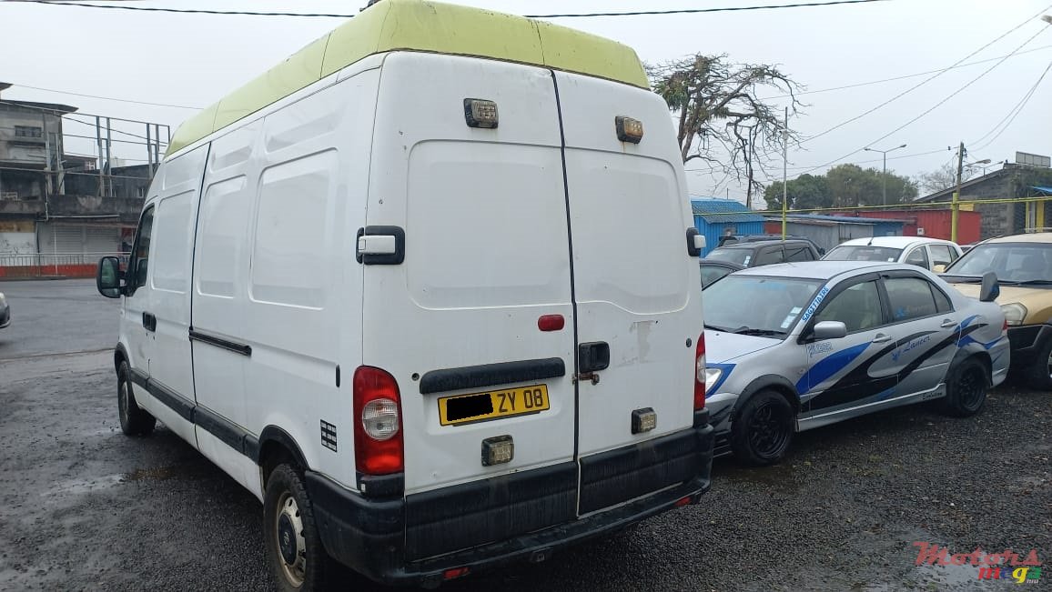 2008' Nissan Interstar photo #4