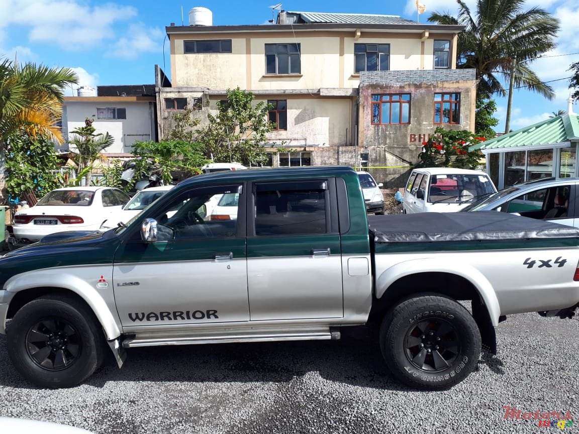 2005' Mitsubishi L 200 photo #6