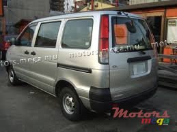 2002' Toyota photo #1