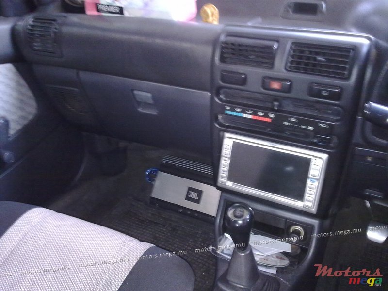 1992' Toyota Starlet photo #4