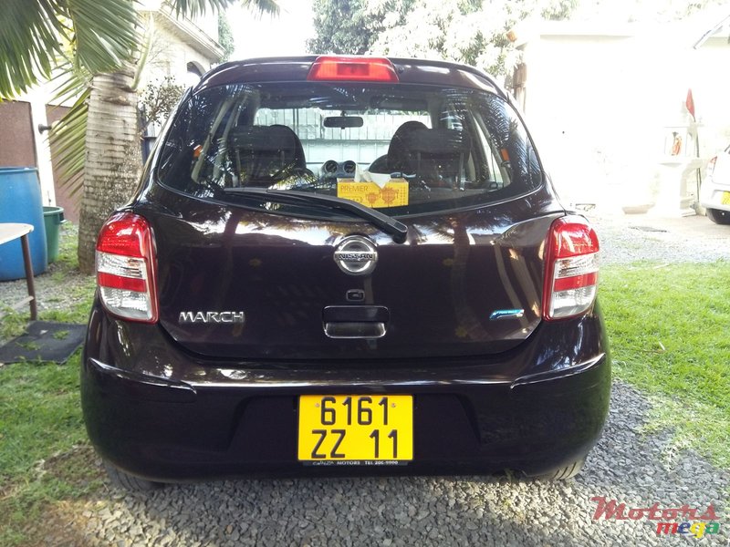2011' Nissan March photo #5
