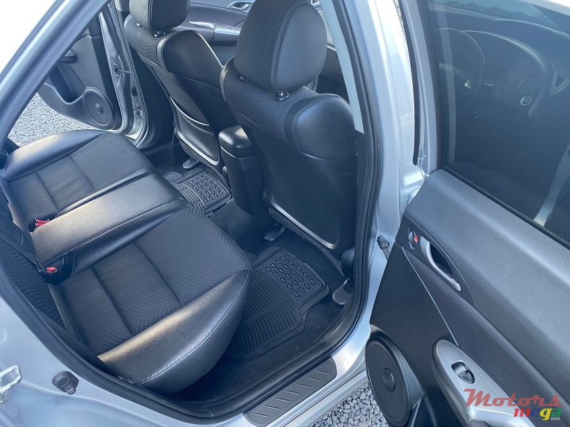 2010' Honda Civic Si Auto photo #5