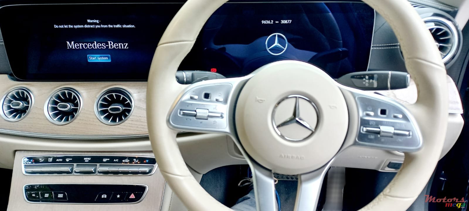 2021' Mercedes-Benz photo #2