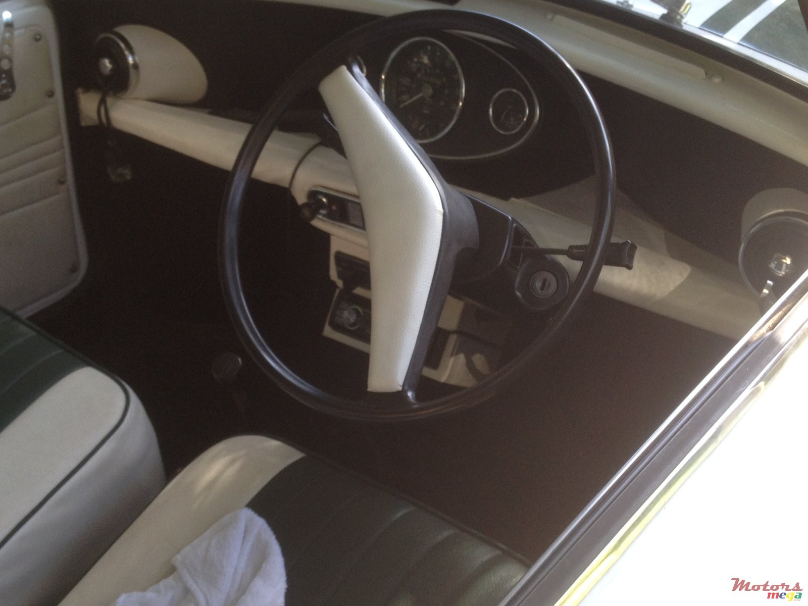 1980' MINI Austin photo #2