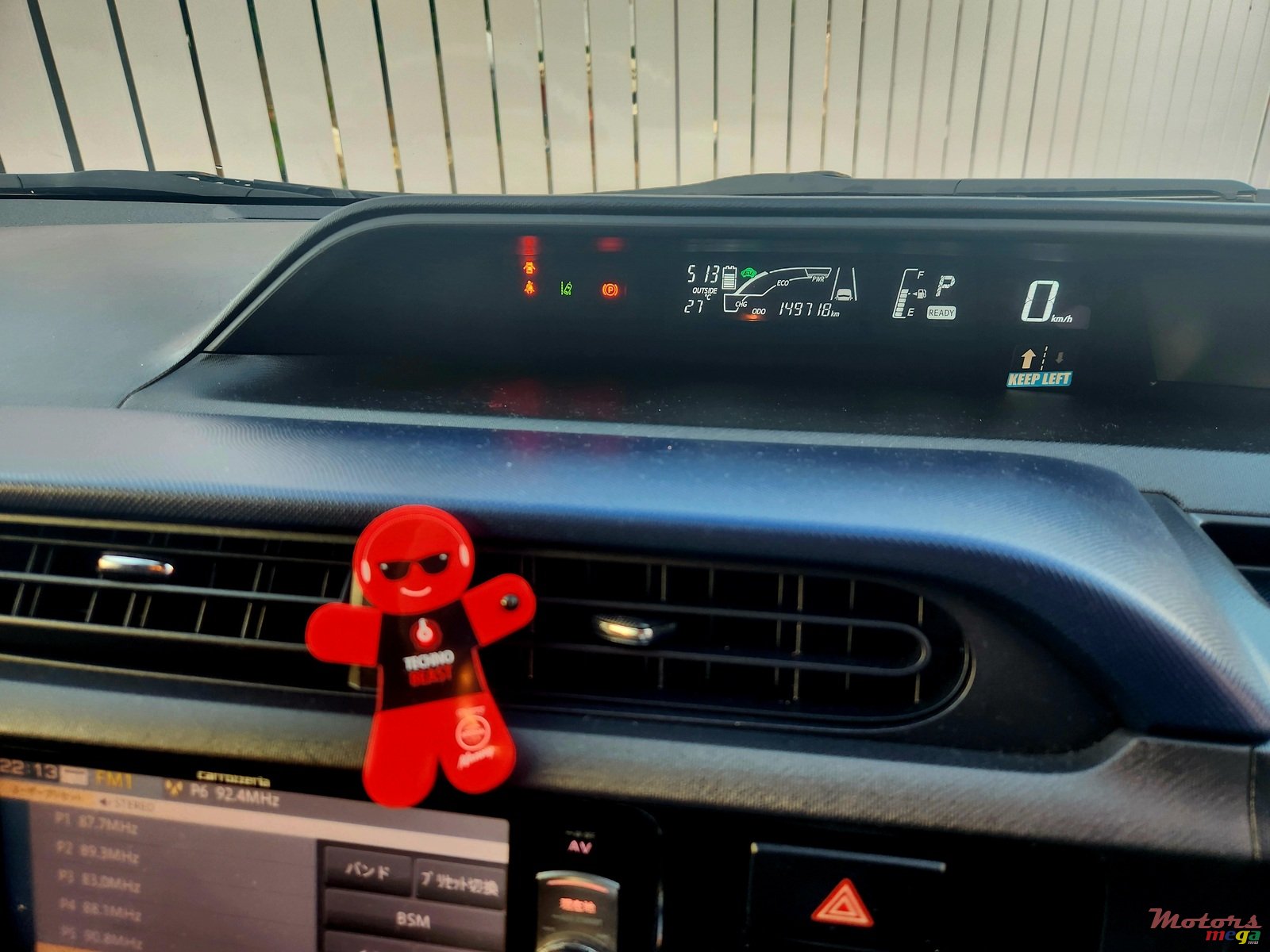 2016' Toyota Aqua photo #5