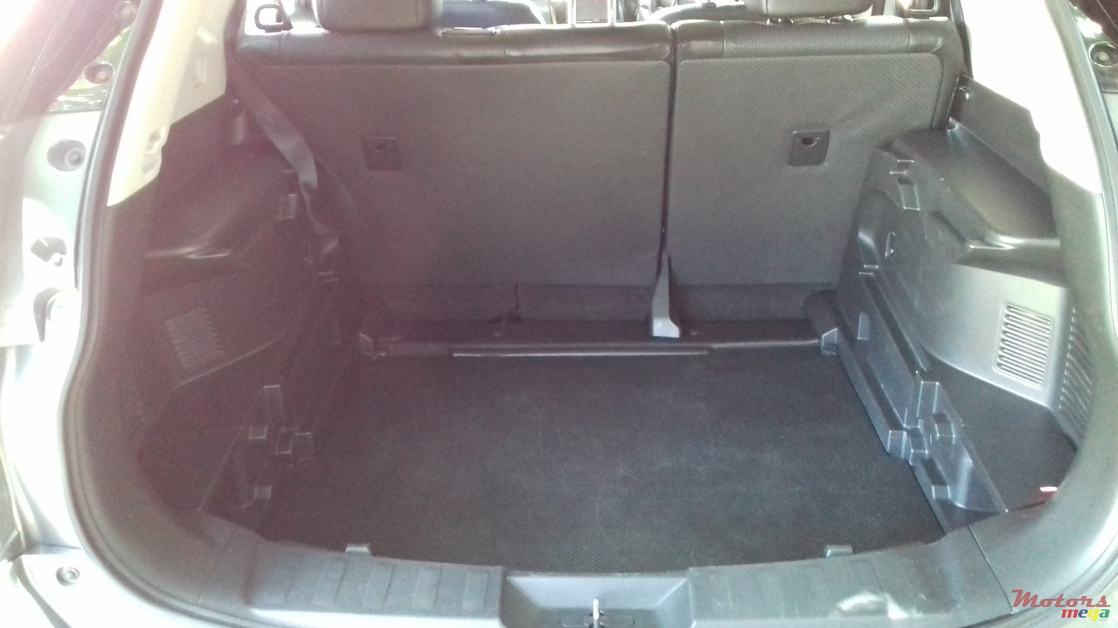 2014' Nissan X-Trail photo #3