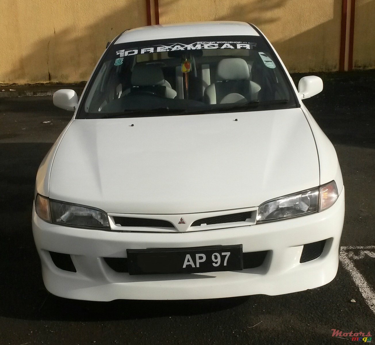 1997' Mitsubishi Lancer photo #1