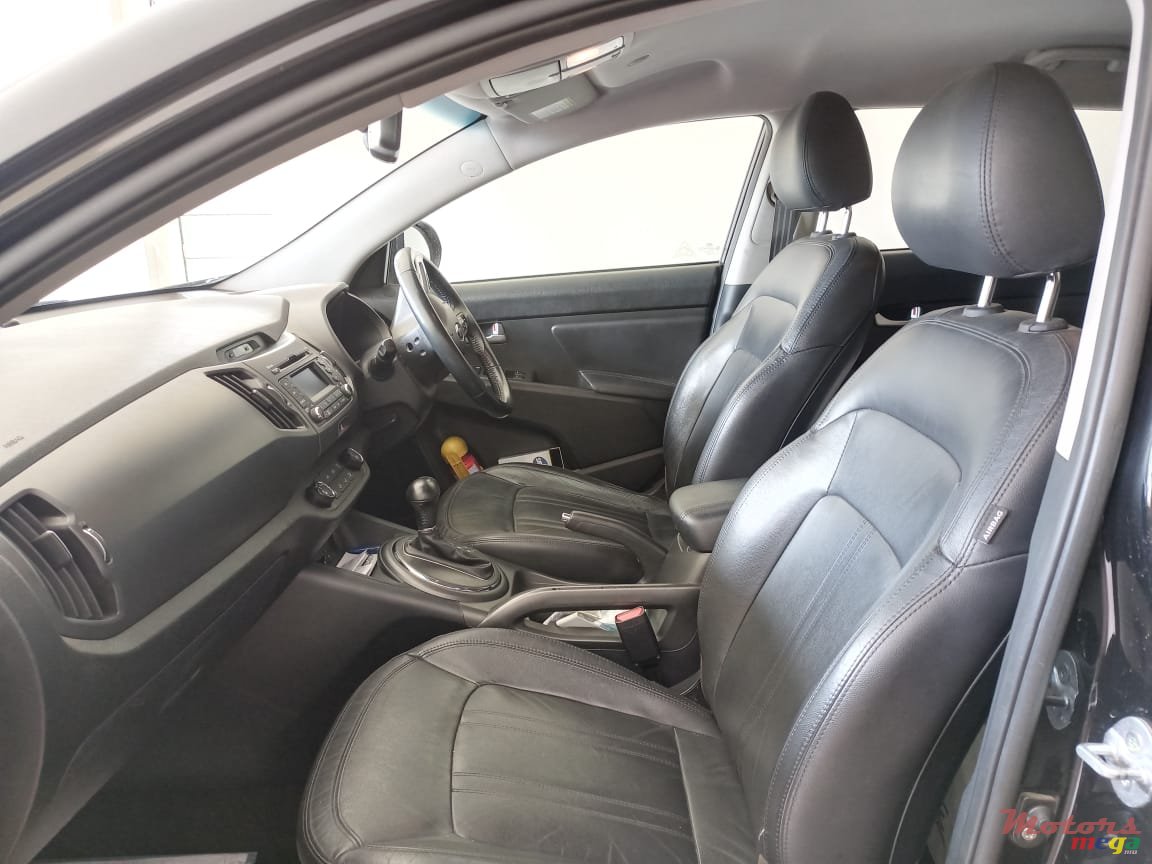 2013' Kia Sportage 2.0 turbo photo #5
