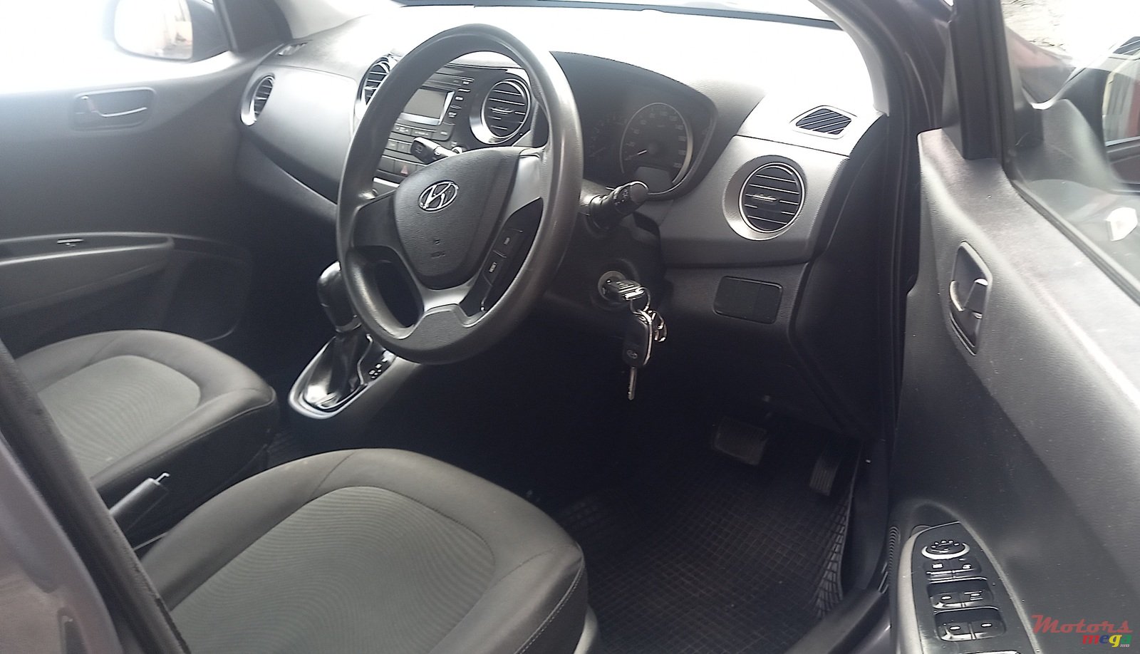 2017' Hyundai Grand i10 photo #5