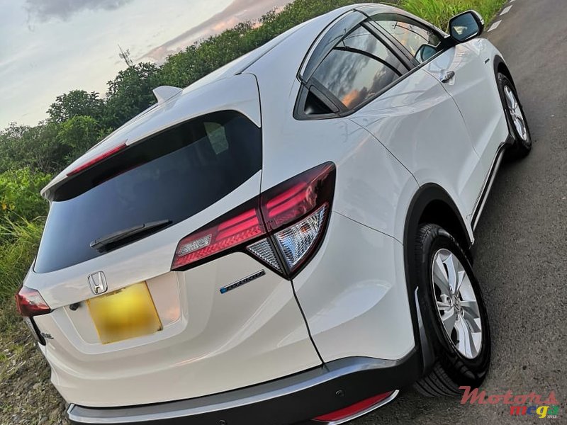 2014' Honda Vezel Japan Hybrid photo #2