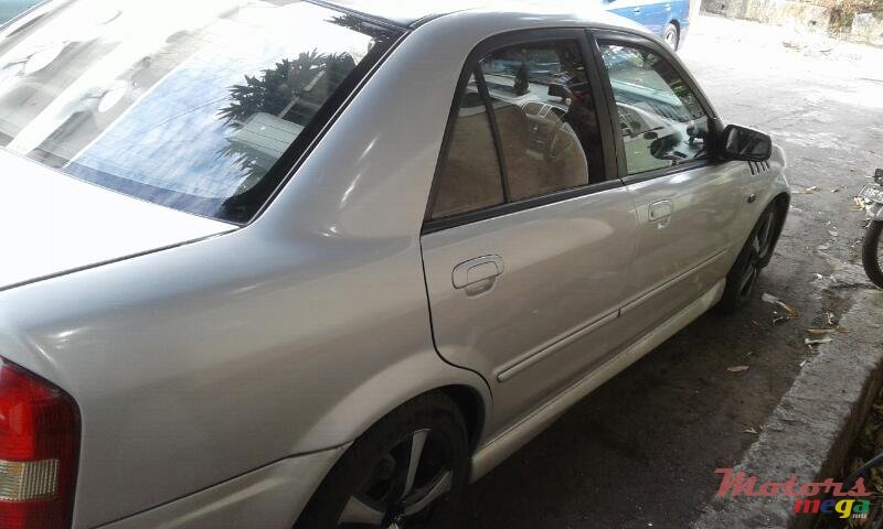 2003' Mazda 323 photo #2