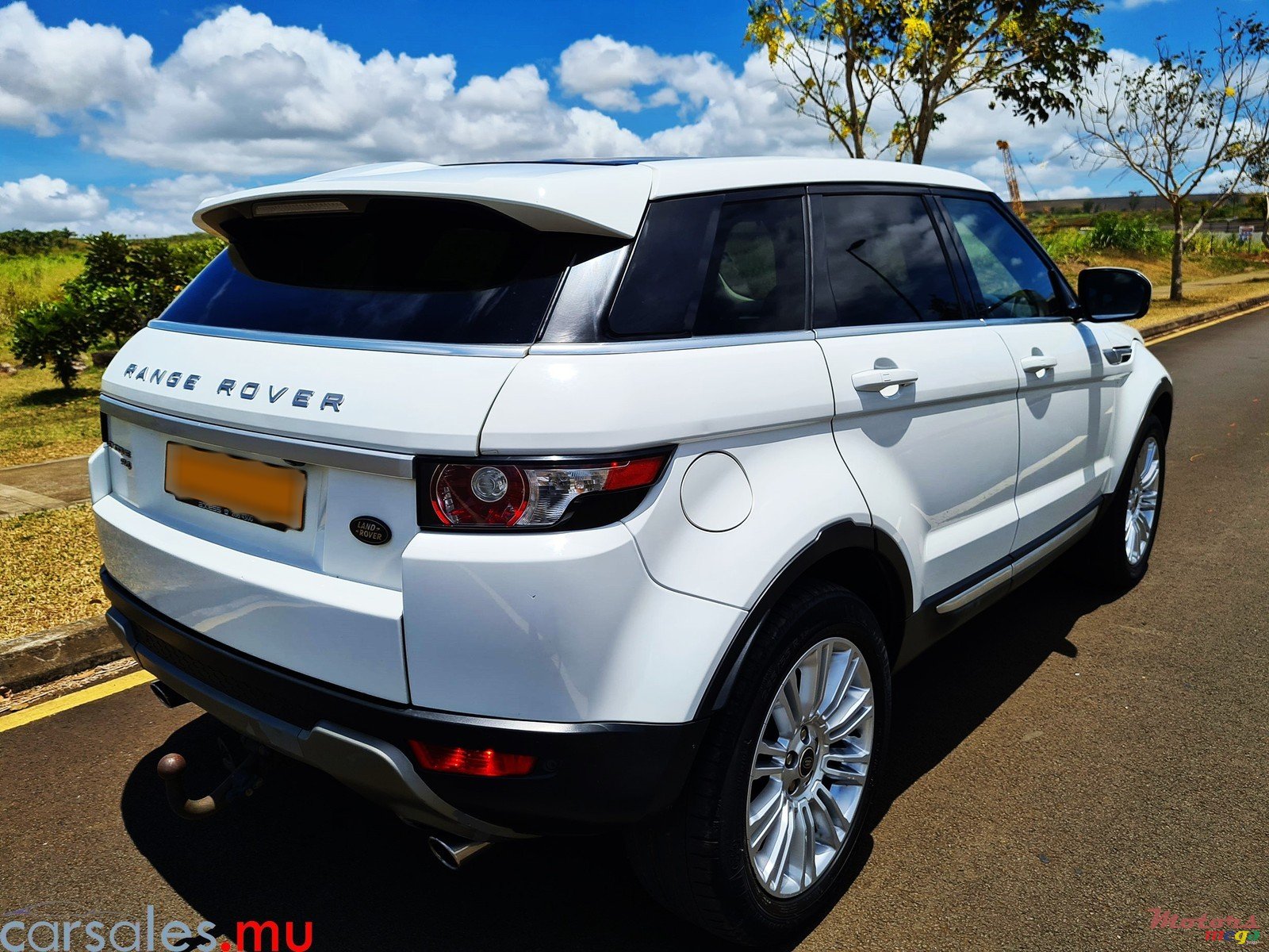2014' Land Rover Range Rover Evoque 2.0 Si4 photo #4