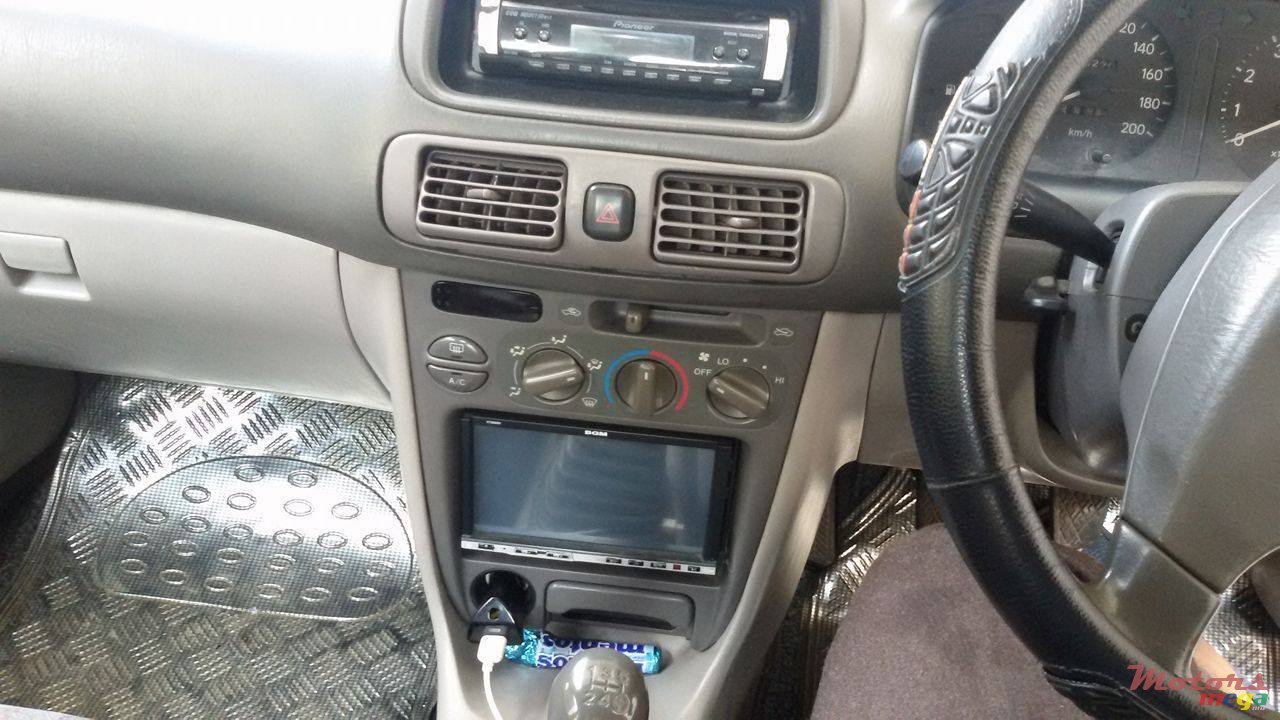 1998' Toyota Corolla photo #2